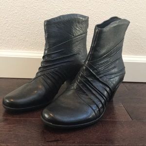 Cob Hill black leather booties. Size 8.5